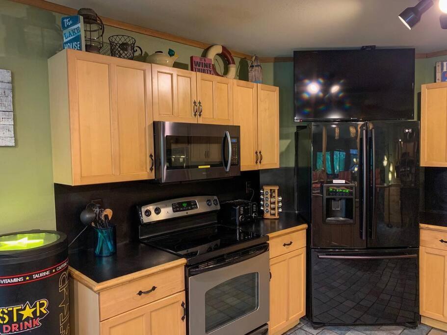The River Haven - Sleeps 32 - On Guadalupe River Сеґін Екстер'єр фото