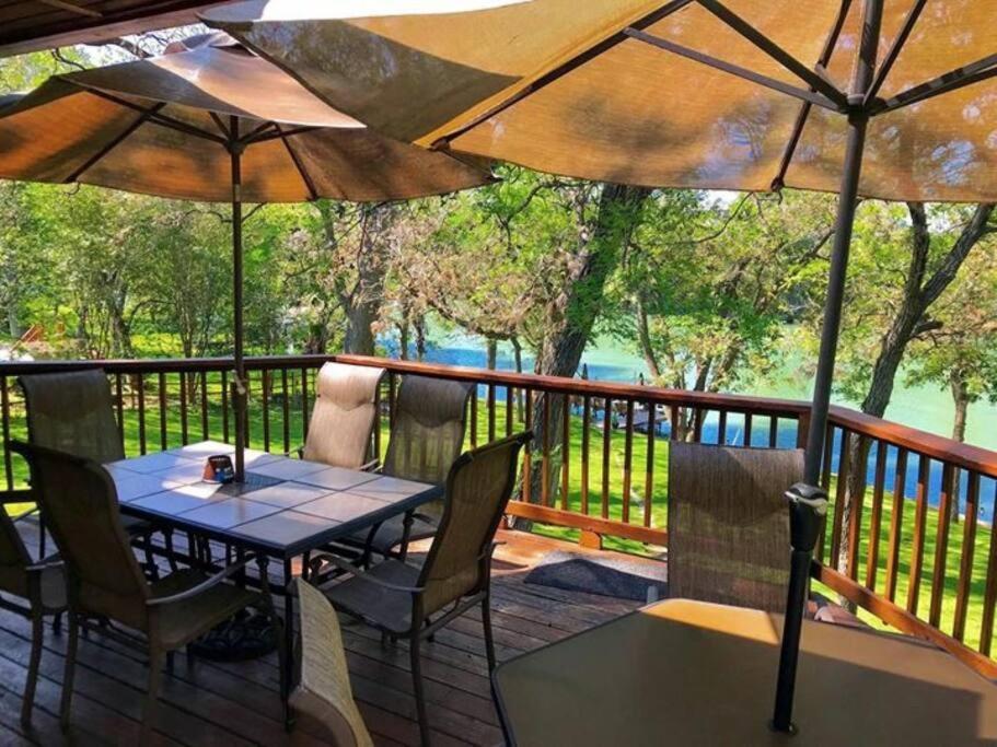 Вілла The River Haven - Sleeps 32 - On Guadalupe River Сеґін Екстер'єр фото