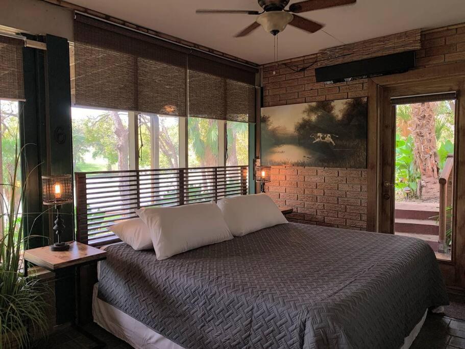 Вілла The River Haven - Sleeps 32 - On Guadalupe River Сеґін Екстер'єр фото