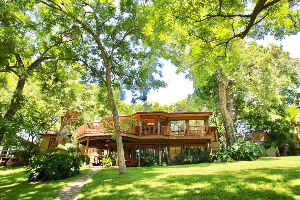 Вілла The River Haven - Sleeps 32 - On Guadalupe River Сеґін Екстер'єр фото